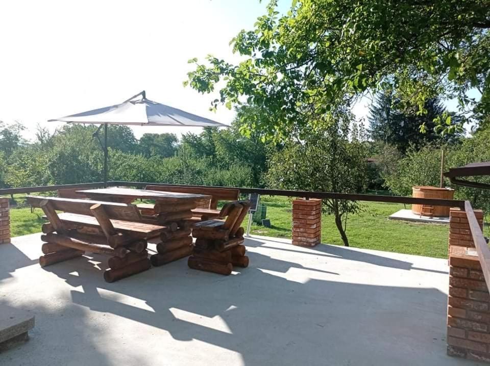 Casa Rurala Cu Livada Lavandra Campina Esterno foto